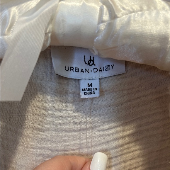 Lightweight Button-Front Shirt - Picture 3 of 4